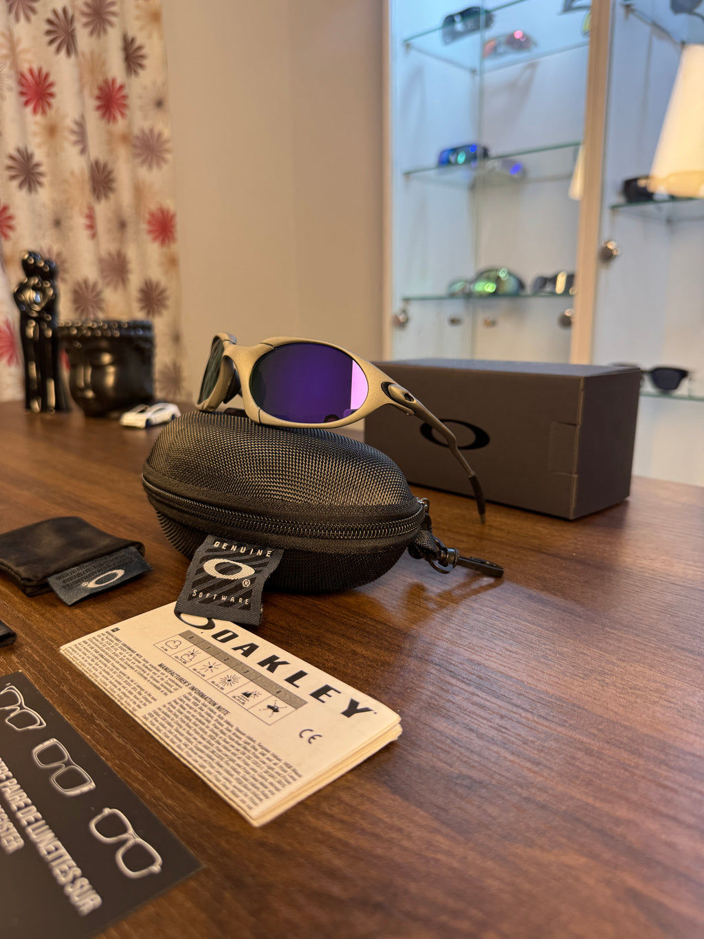 Oakley Romeo