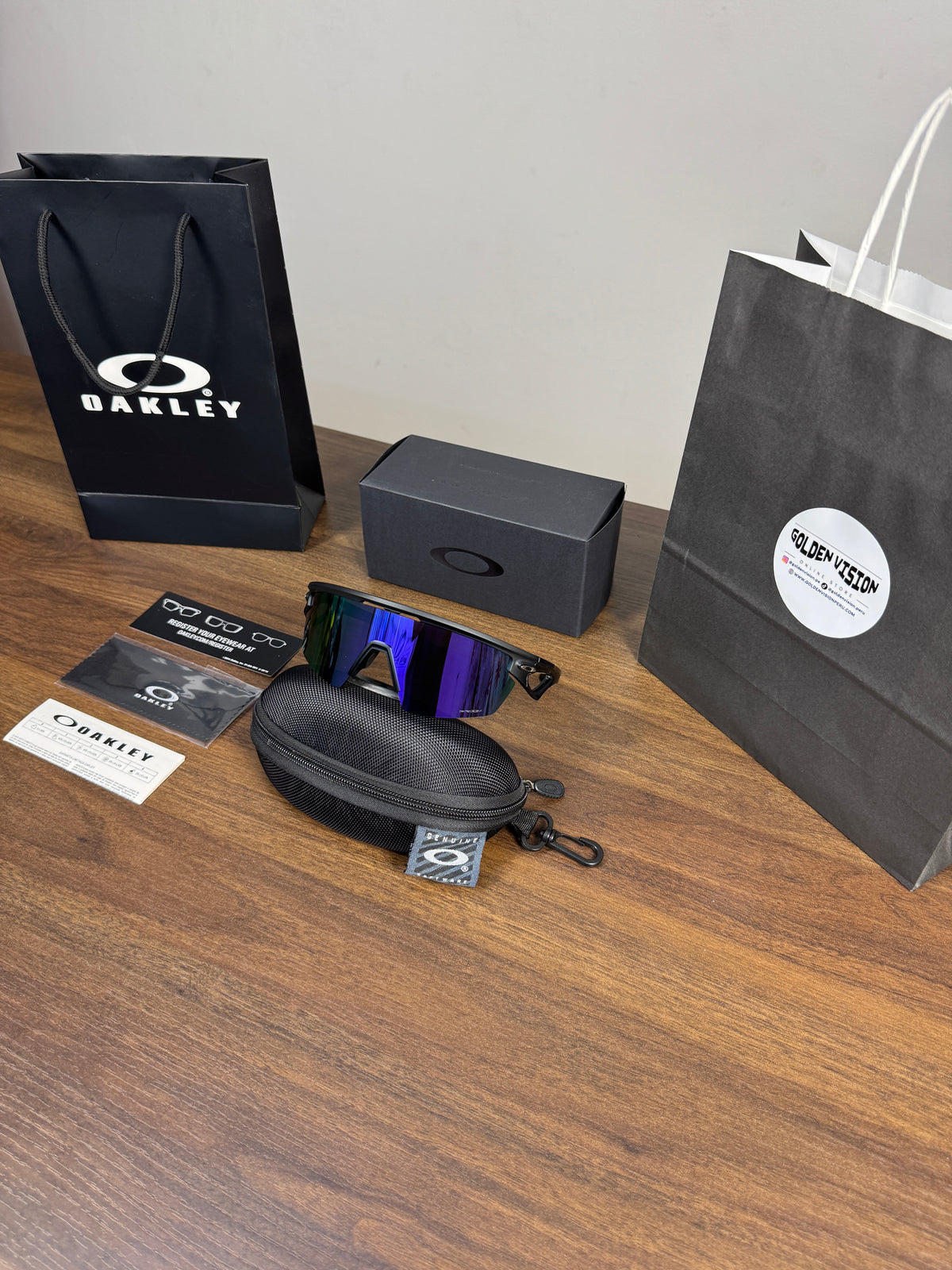 Oakley Sphaera