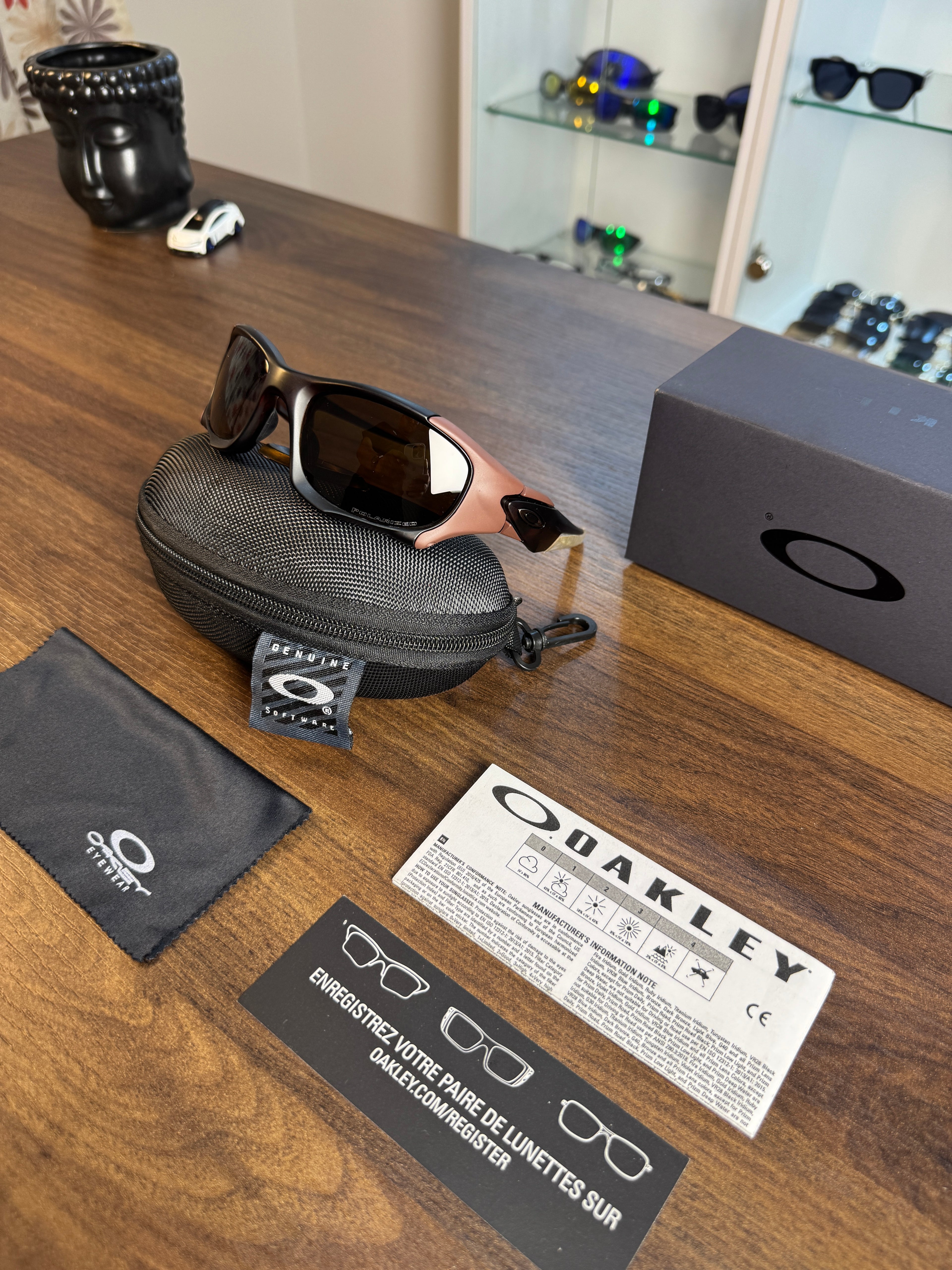 Oakley Pitboss