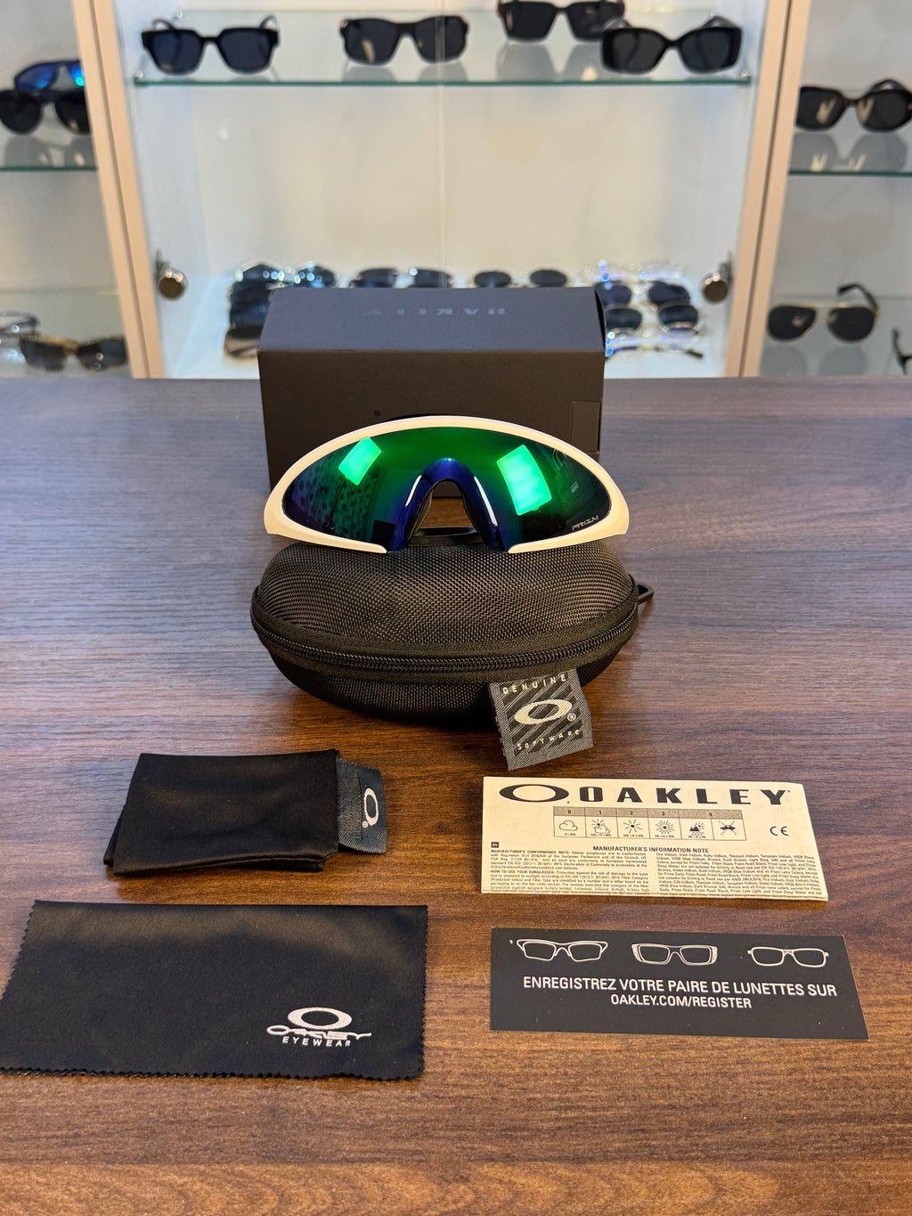 Oakley Ellipse