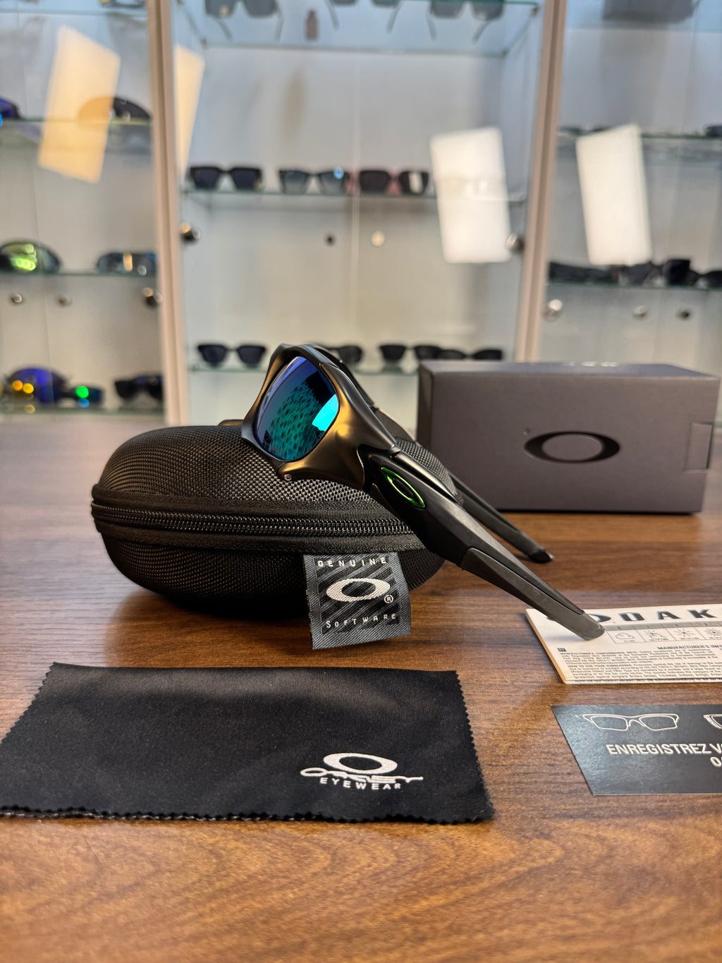 Oakley Pitboss