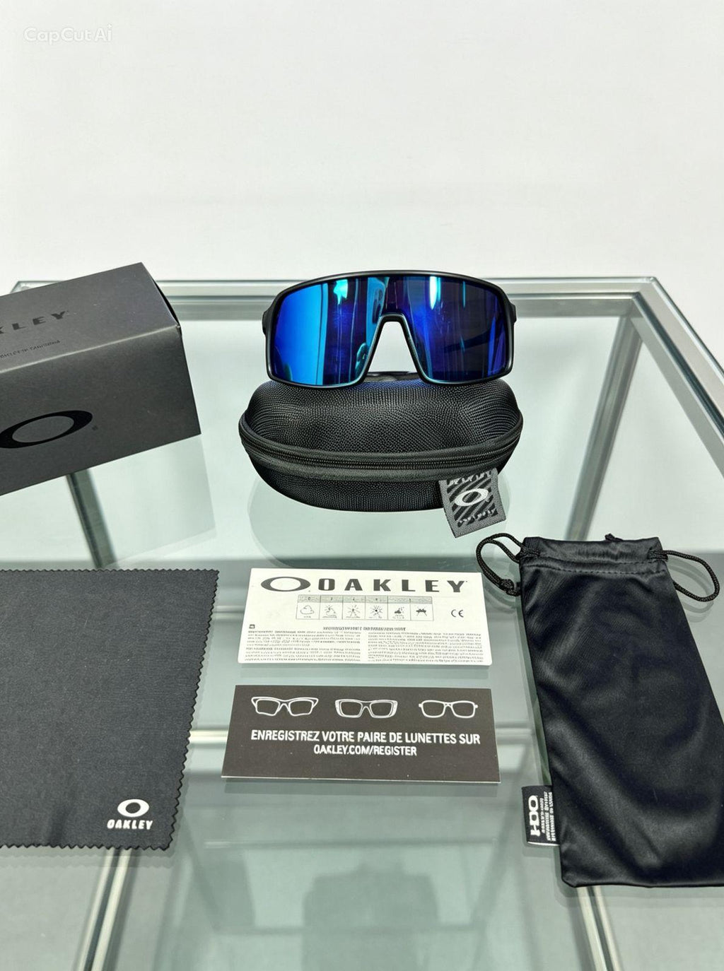 OAKLEY SUTRO